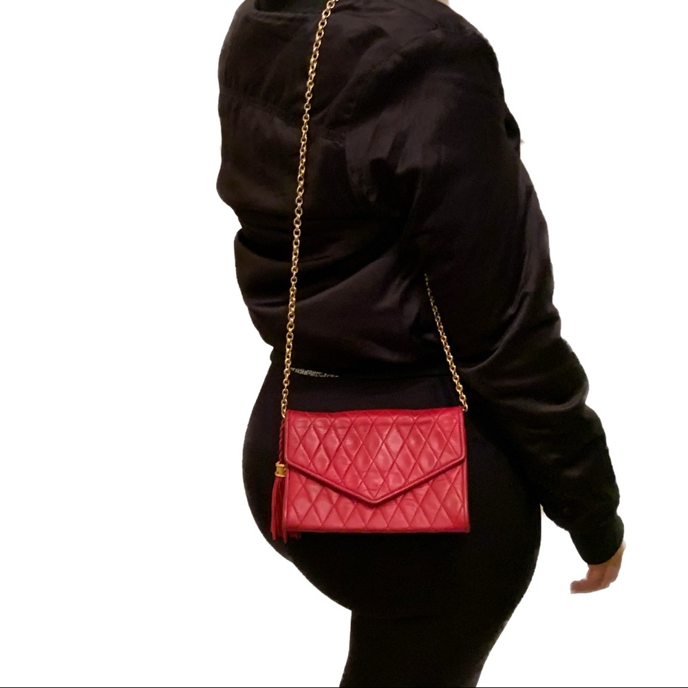 Vtg CHANEL Envelope Mini Flap Bag GHW